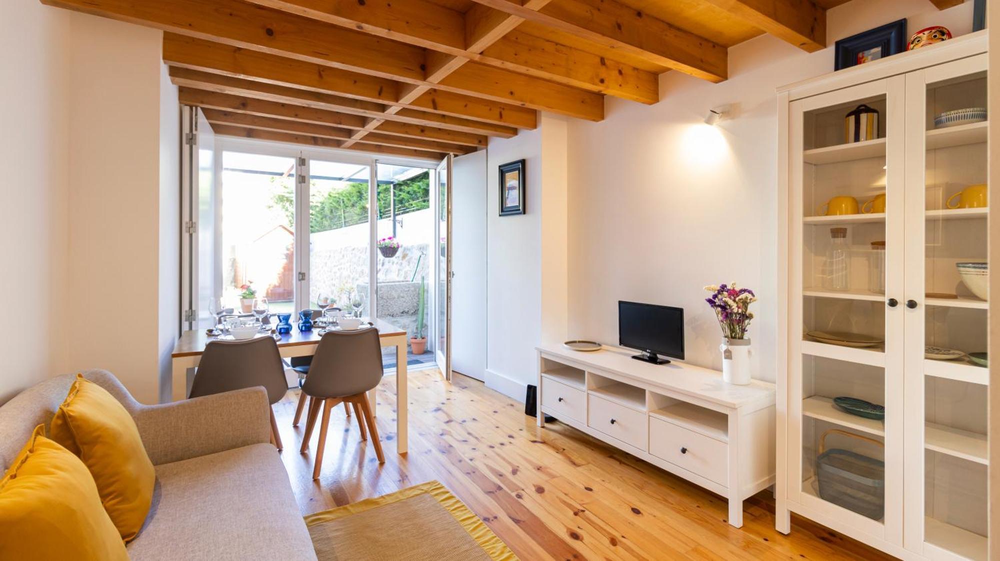 City Center Duplex W Patio By Lovelystay 波尔图 外观 照片