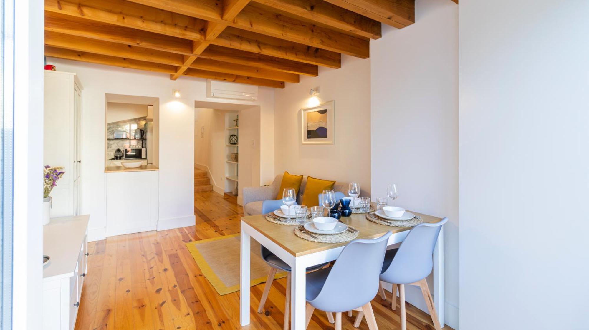 City Center Duplex W Patio By Lovelystay 波尔图 外观 照片